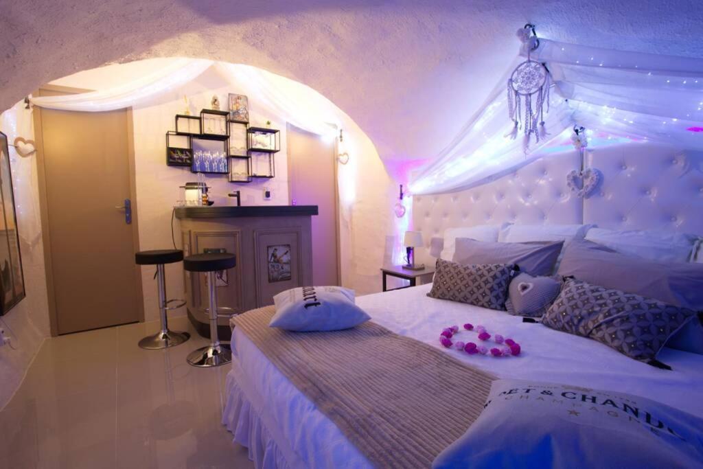 Les Secrets D'Alcove, Nuits Romantiques Avec Spa Aix-en-Provence Eksteriør bilde